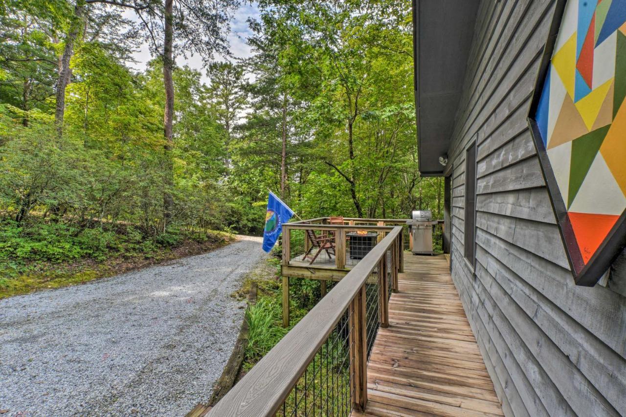 Cozy Clayton Cabin With Deck And Mountain Views!ヴィラ エクステリア 写真